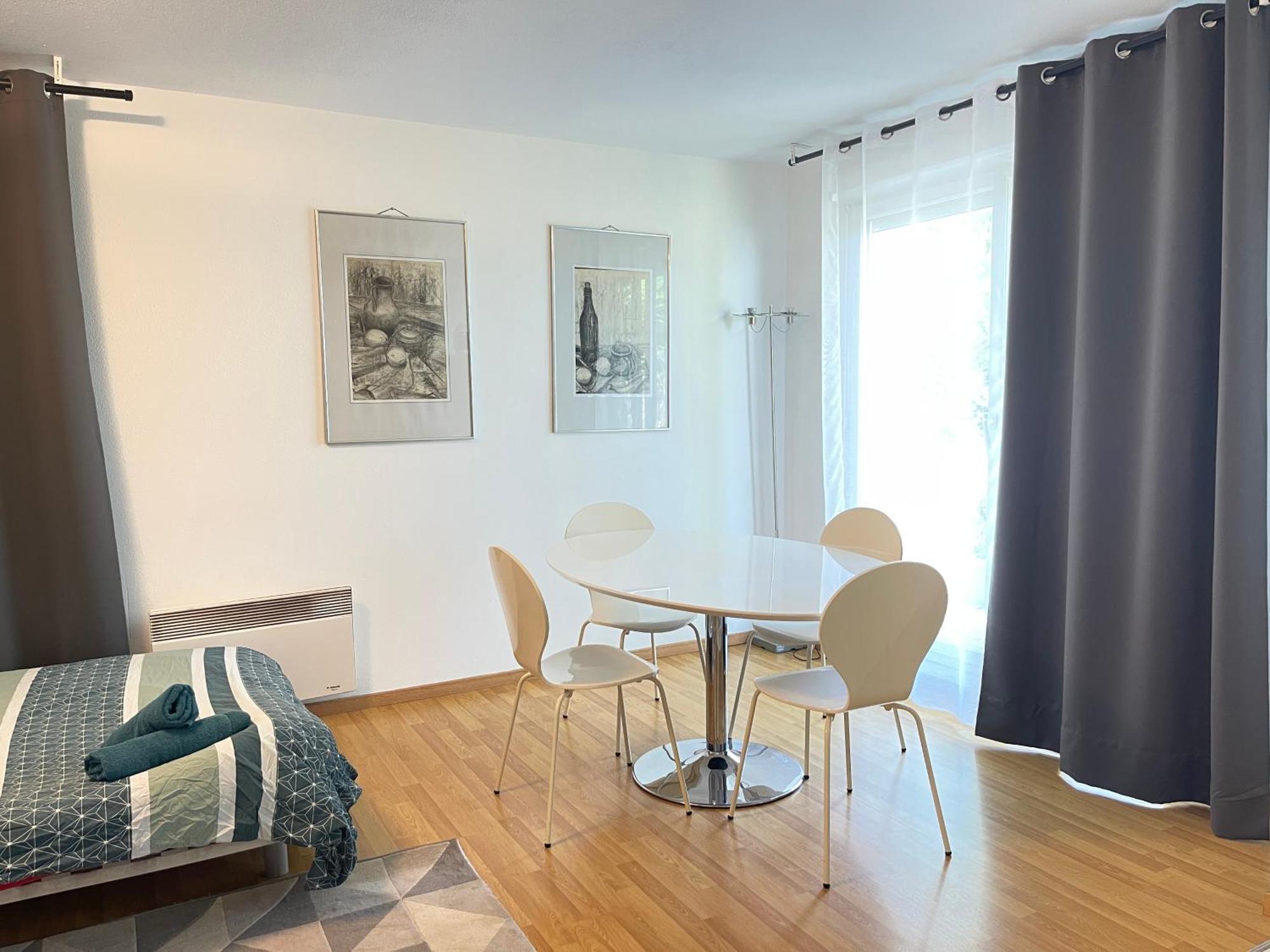 Flat At Border Suisse Apartment Saint-Louis  Bagian luar foto